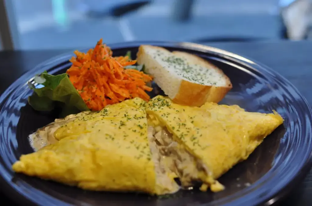 西海岸の朝を感じる。海好きの心を満たす「EARLY BIRDS BREAKFAST」