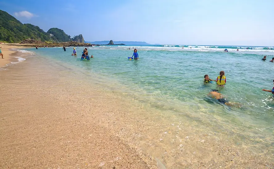 吉佐美大浜海水浴場